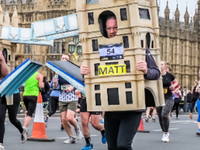 Running London Landmarks Half Marathon in support of Codebar