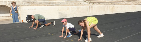 Emma, Natan, Libby & Callum do the superhero Tri