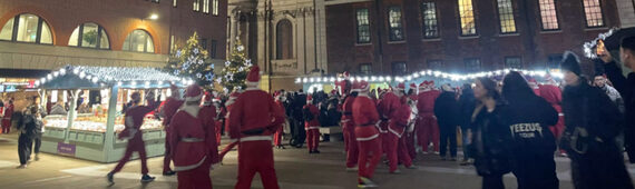 City Santa Run for Debra