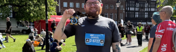 1/2 marathon Yellow Door